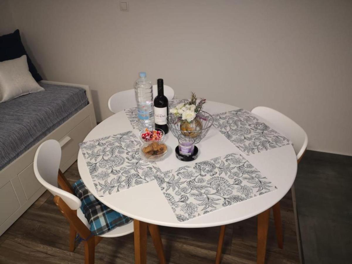 Apartments Tara Ražanac 외부 사진