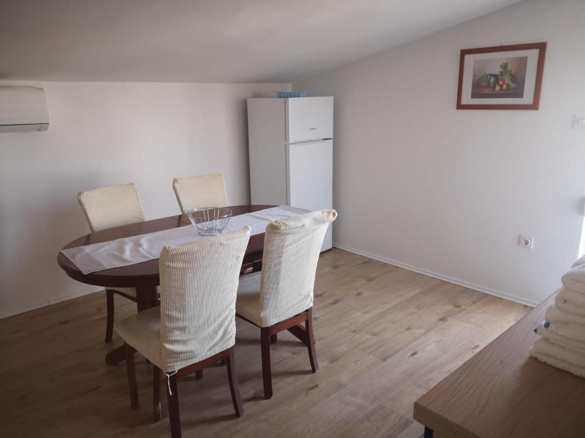 Apartments Tara Ražanac 외부 사진