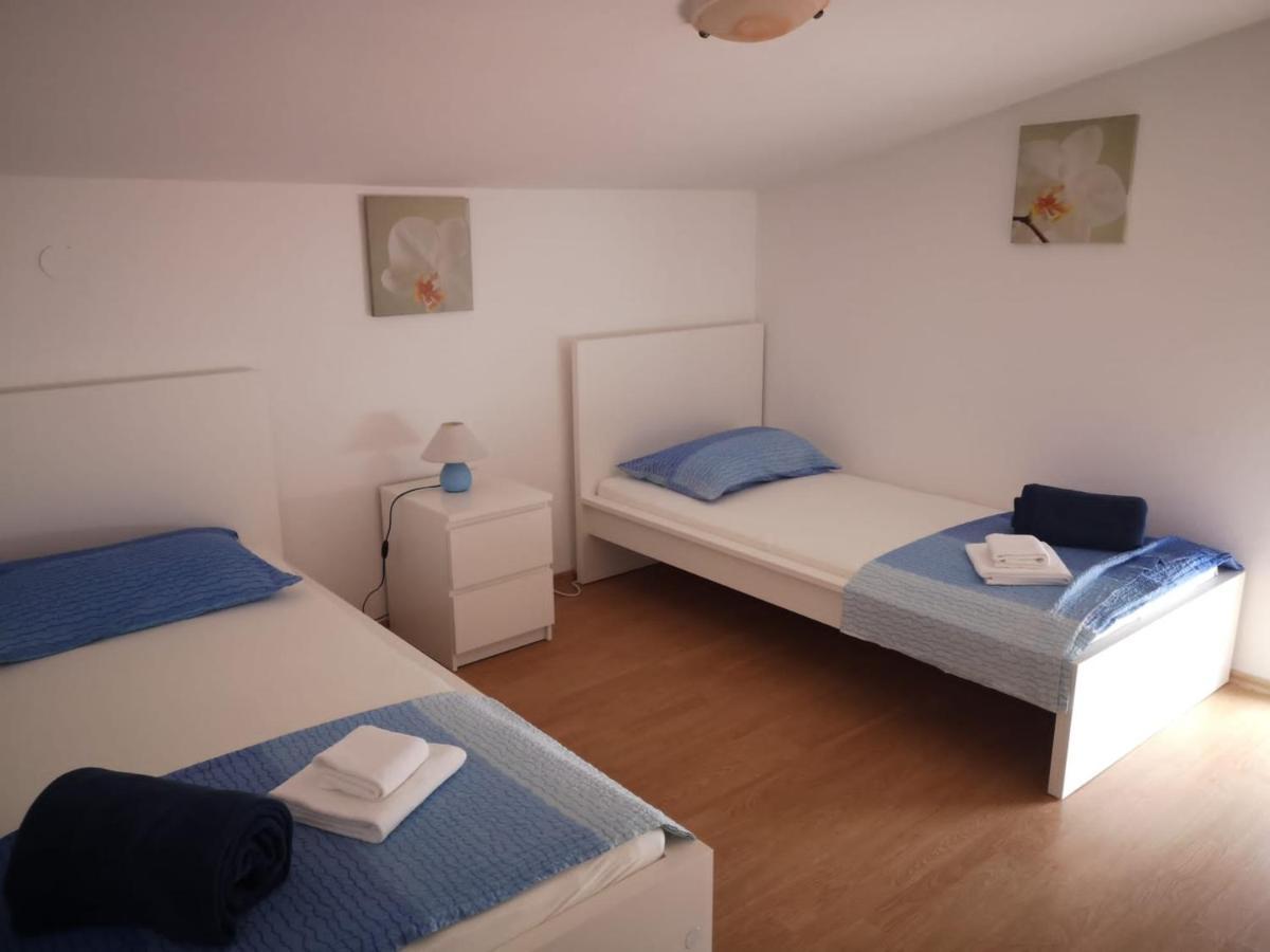 Apartments Tara Ražanac 외부 사진