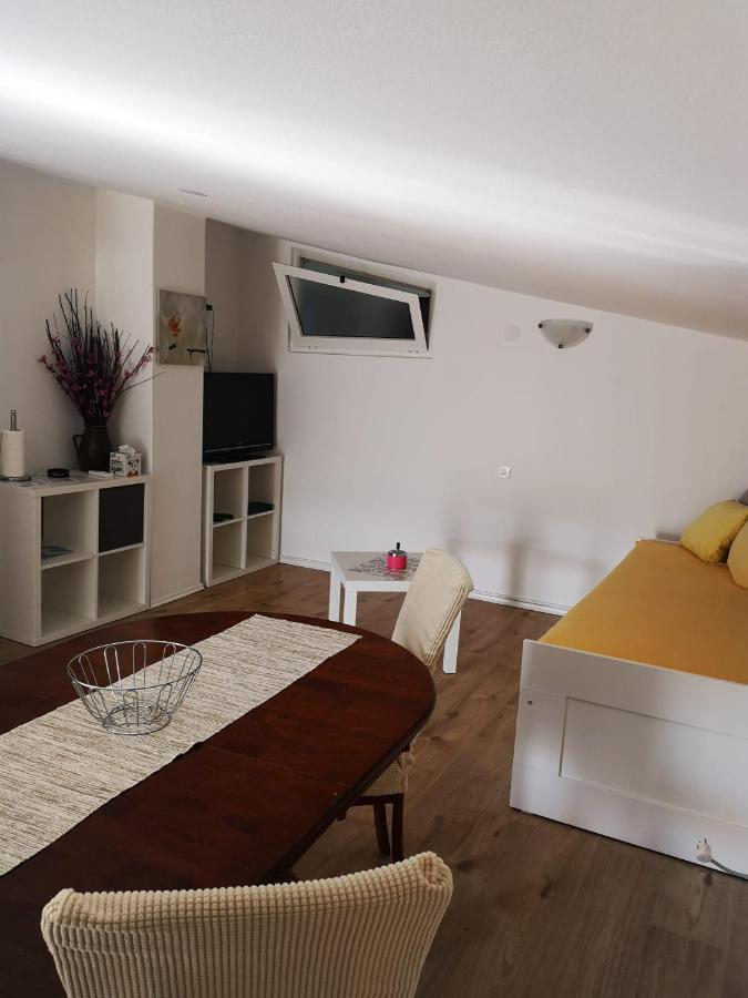 Apartments Tara Ražanac 외부 사진